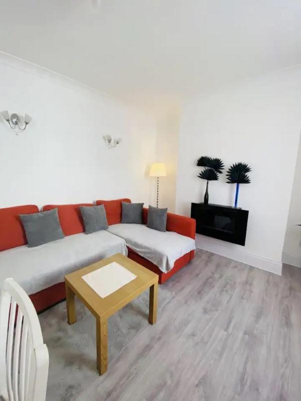 Castle View 2 Bedroom Apartment In Town Centre Hastings Buitenkant foto